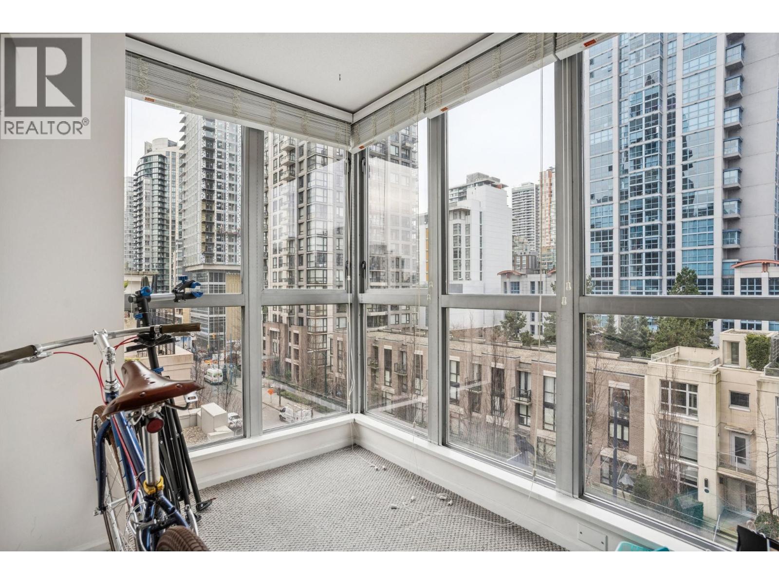 503 1238 Richards Street, Vancouver, British Columbia  V6B 6M6 - Photo 11 - R3085873