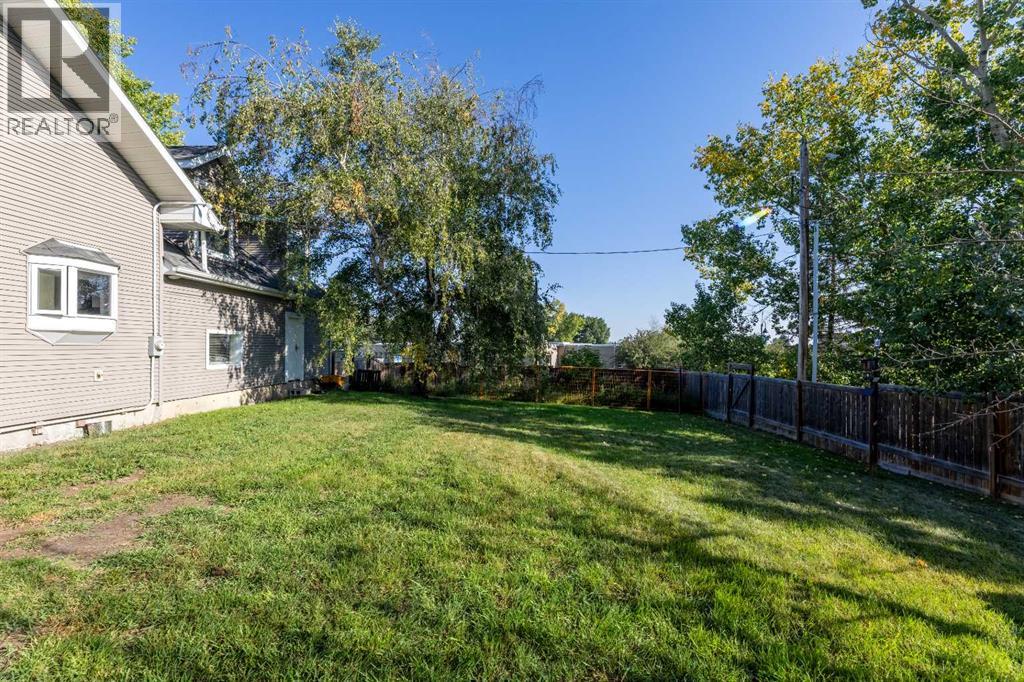 1919 14 Street, Didsbury, Alberta  T0M 0W0 - Photo 30 - A2265994