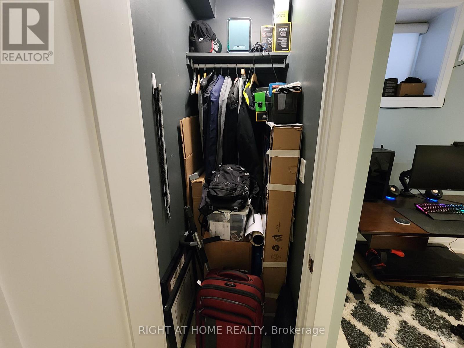 Lower - 1017 Bathurst Street, Toronto, Ontario  M5R 3G8 - Photo 9 - C12751676