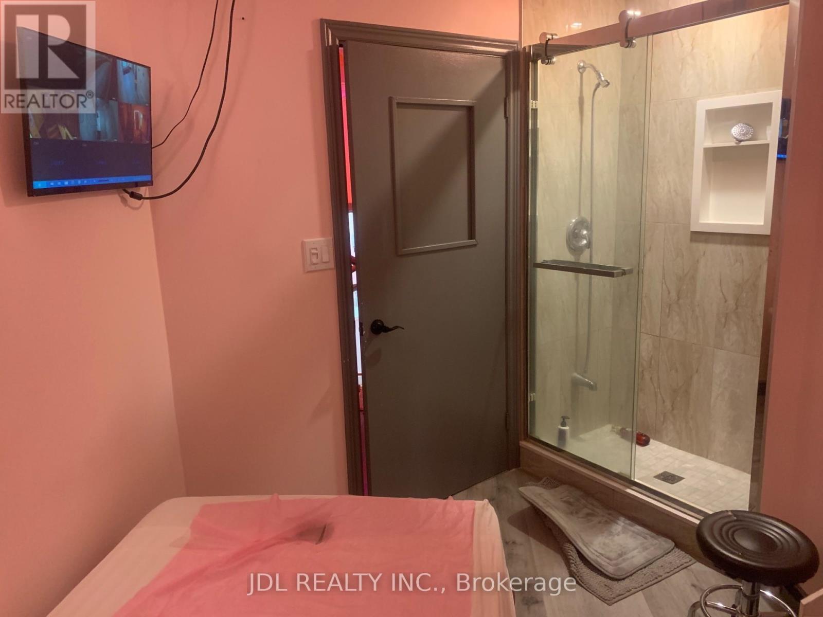 21 - Unit66 - 160 East Beaver Creek Road W, Richmond Hill, Ontario  L4B 3L4 - Photo 2 - N12751658