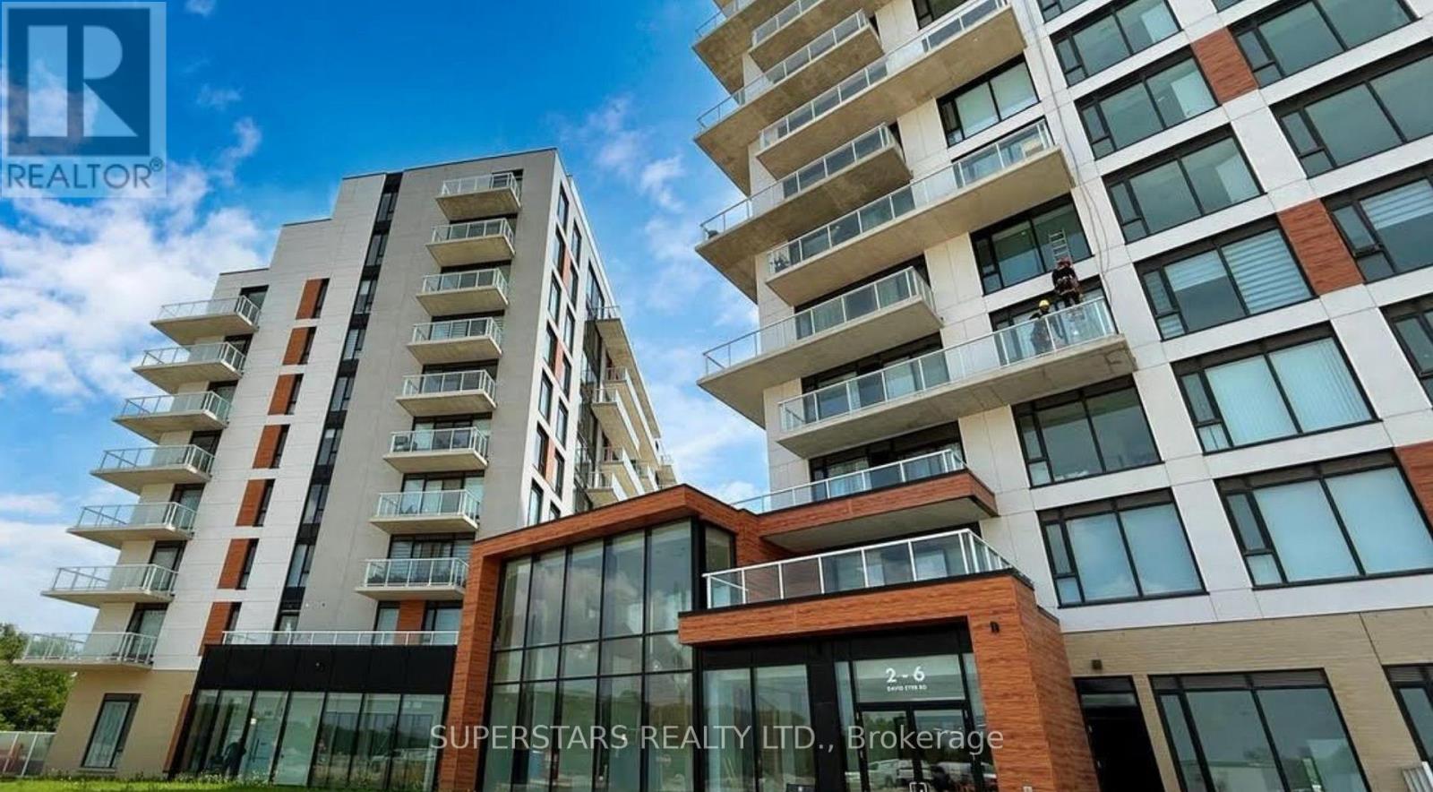 103 - 6 David Eyer Road, Richmond Hill, Ontario  L4S 0N5 - Photo 1 - N12751668