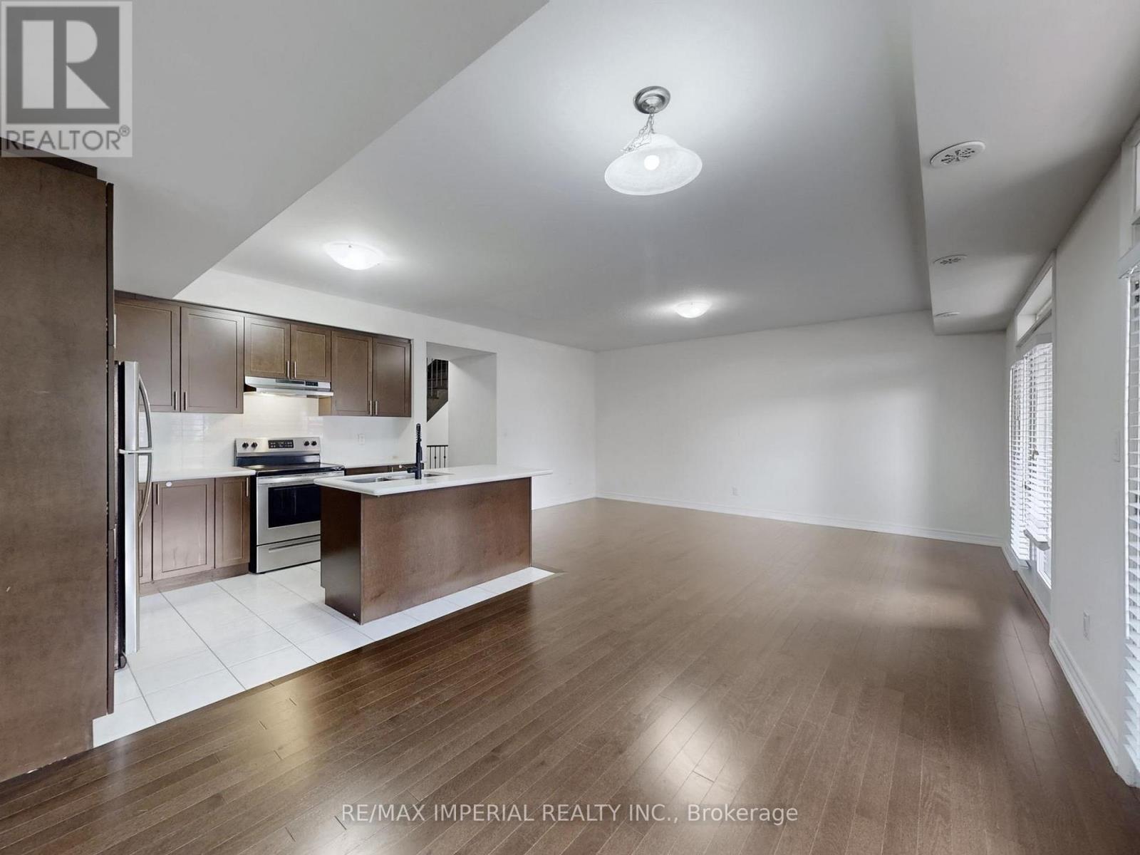 18 John Rudkin Lane, Markham, Ontario  L6B 1N7 - Photo 3 - N12751670