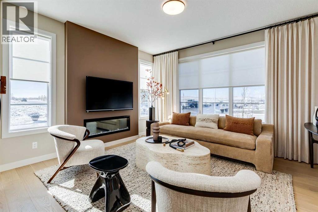 422 River Avenue, Cochrane, Alberta  T4C 3B8 - Photo 4 - A2194044