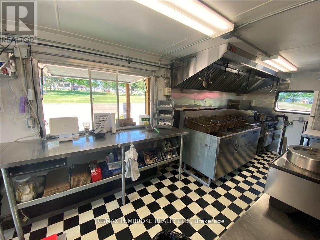 0 Riverside Drive, Pembroke, Ontario  K8A 8R4 - Photo 9 - X12751724