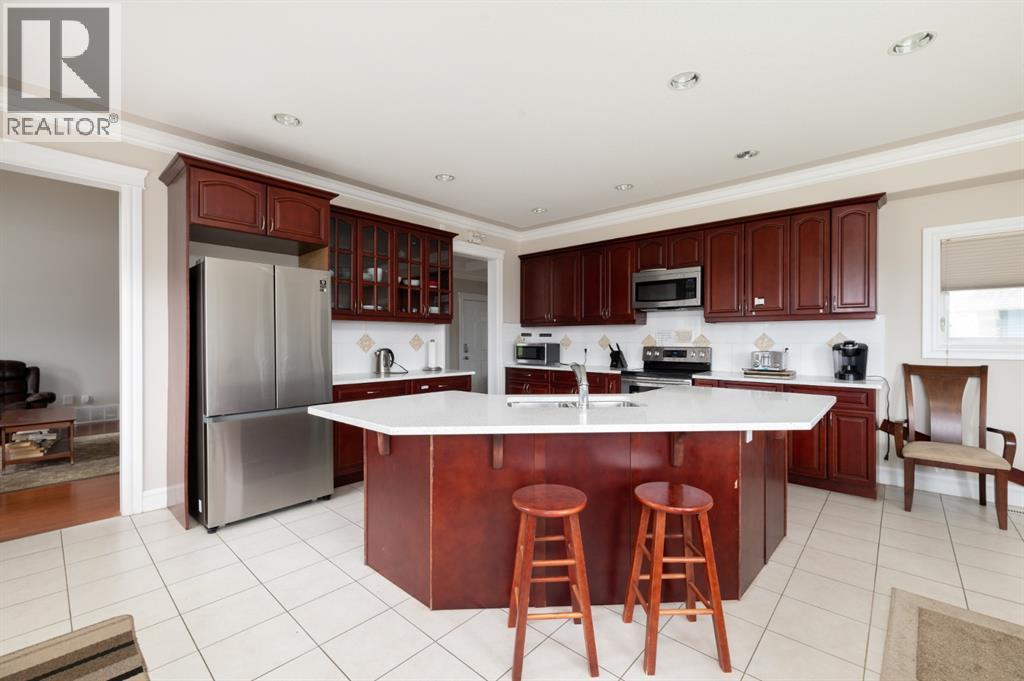 125 Pintail Place, Fort Mcmurray, Alberta  T5N 0Y9 - Photo 6 - A2269902