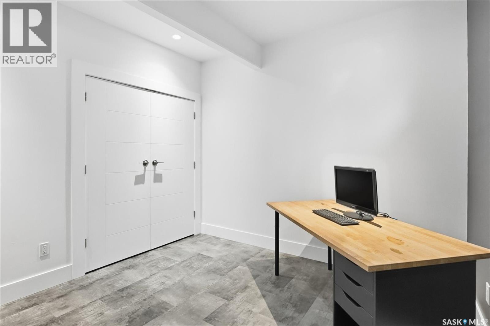 343 Mahabir Court, Saskatoon, Saskatchewan  S7W 0J5 - Photo 42 - SK027746