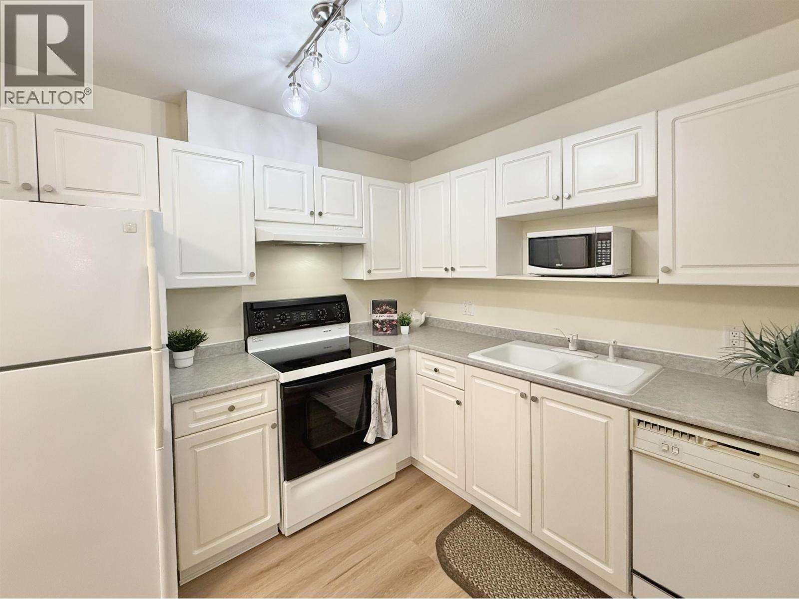 101 3638 Rae Avenue, Vancouver, British Columbia  V5R 2P5 - Photo 12 - R3077405