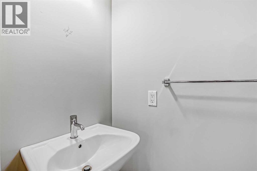 39 Agate Road, Cochrane, Alberta  T4C 3B9 - Photo 25 - A2283062