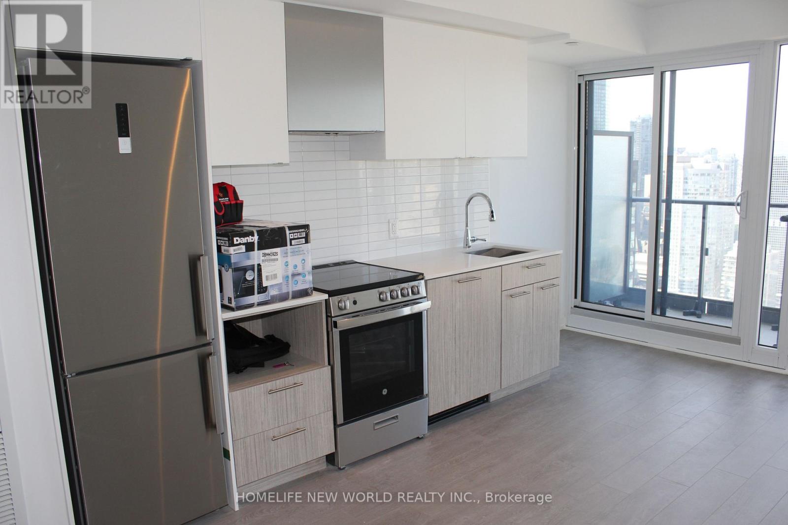 4707 - 251 Jarvis Street, Toronto, Ontario  M5B 0C3 - Photo 4 - C12751690