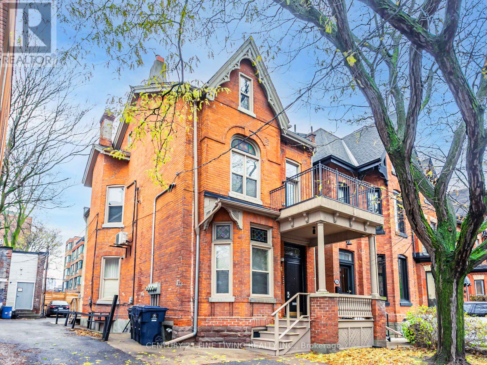 24 WEBSTER AVENUE, Toronto, Ontario