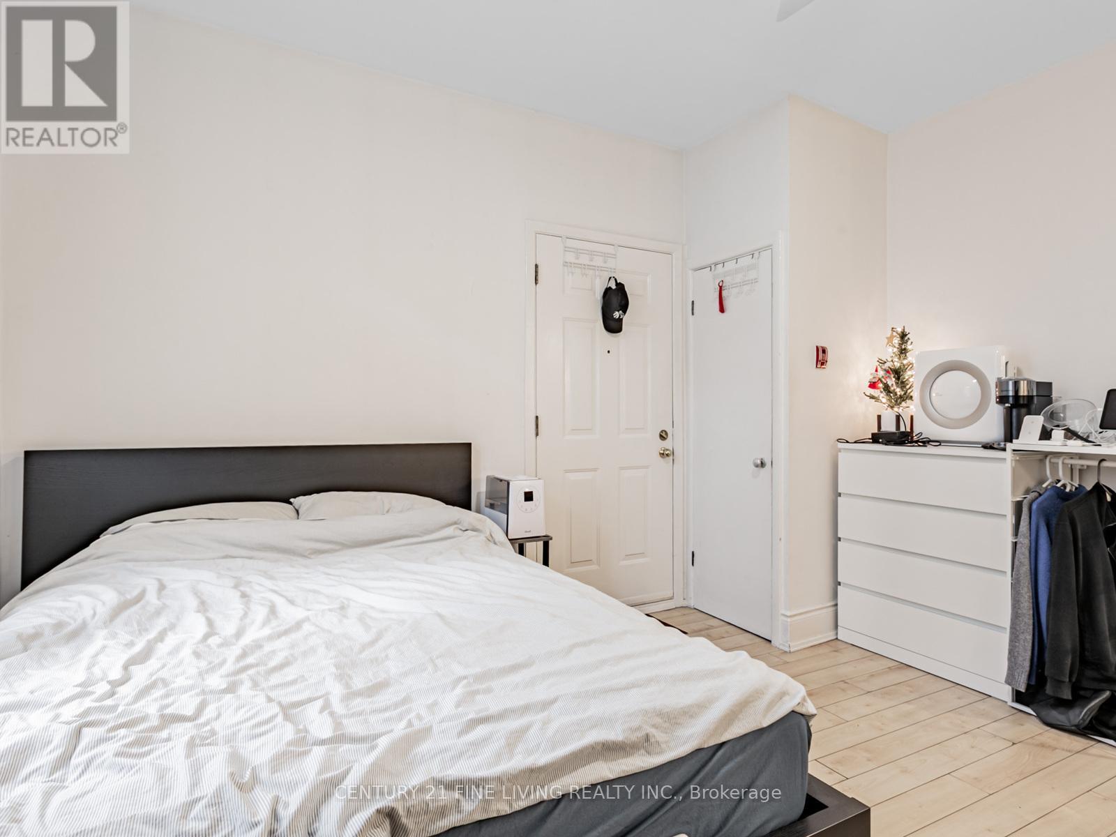 24 Webster Avenue, Toronto, Ontario  M5R 1N7 - Photo 17 - C12751702