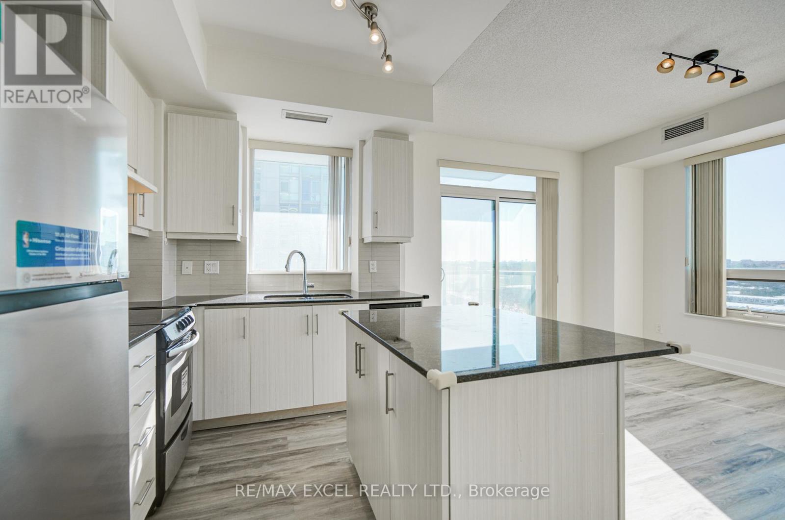 1105 - 68 Canterbury Place, Toronto, Ontario  M2N 0H8 - Photo 15 - C12751718