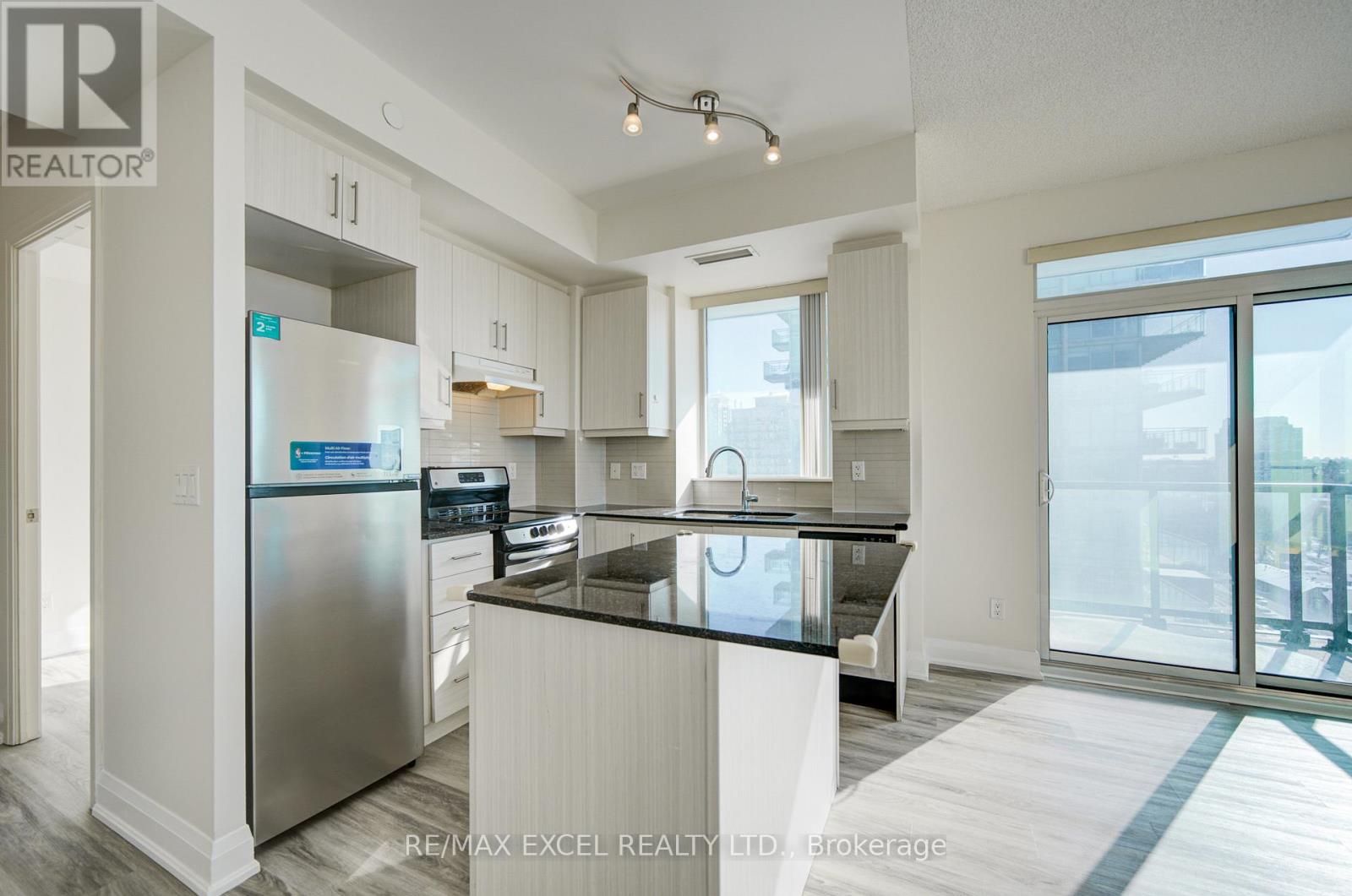 1105 - 68 Canterbury Place, Toronto, Ontario  M2N 0H8 - Photo 16 - C12751718