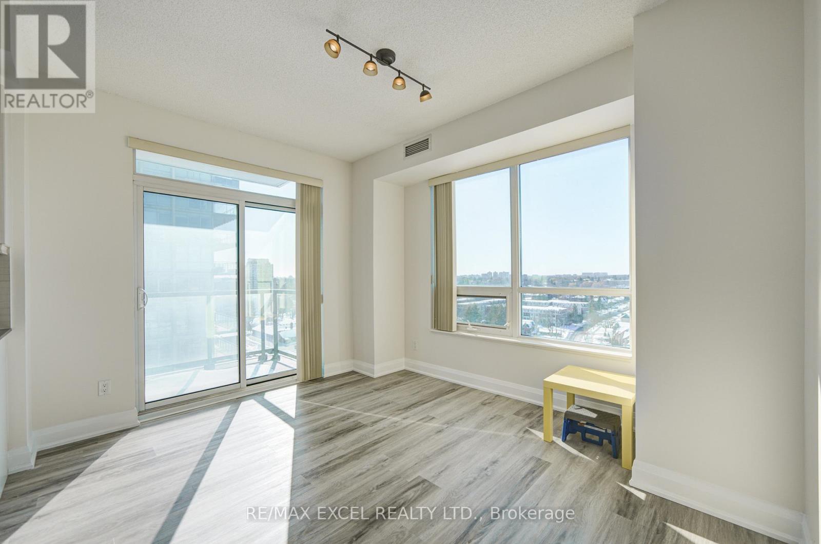 1105 - 68 Canterbury Place, Toronto, Ontario  M2N 0H8 - Photo 20 - C12751718