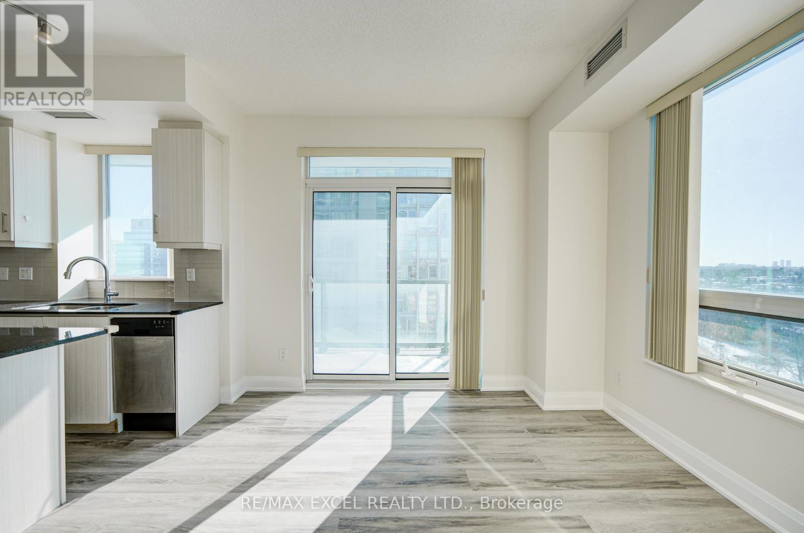 1105 - 68 Canterbury Place, Toronto, Ontario  M2N 0H8 - Photo 22 - C12751718