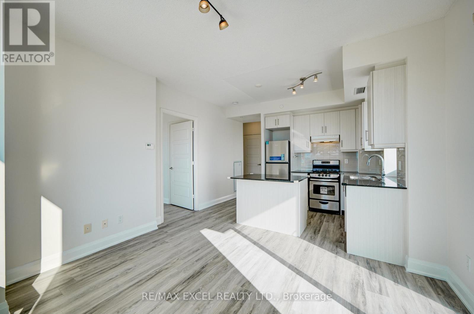 1105 - 68 Canterbury Place, Toronto, Ontario  M2N 0H8 - Photo 24 - C12751718