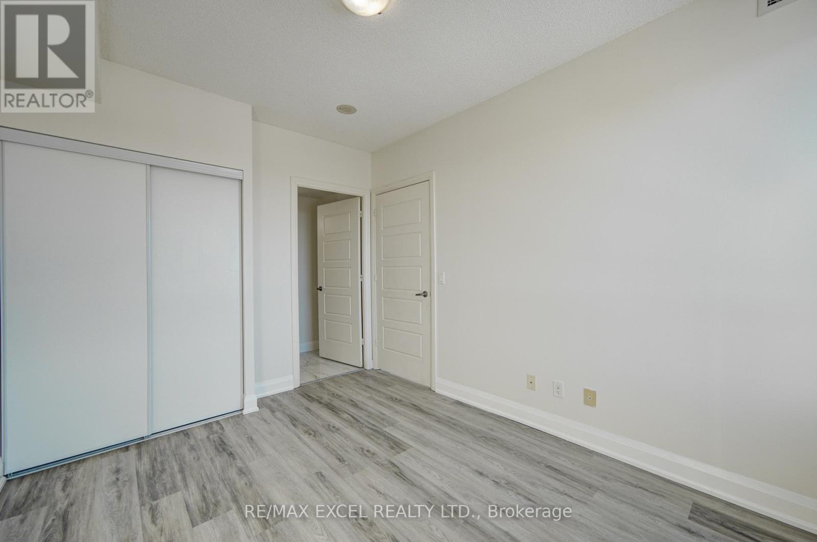 1105 - 68 Canterbury Place, Toronto, Ontario  M2N 0H8 - Photo 27 - C12751718