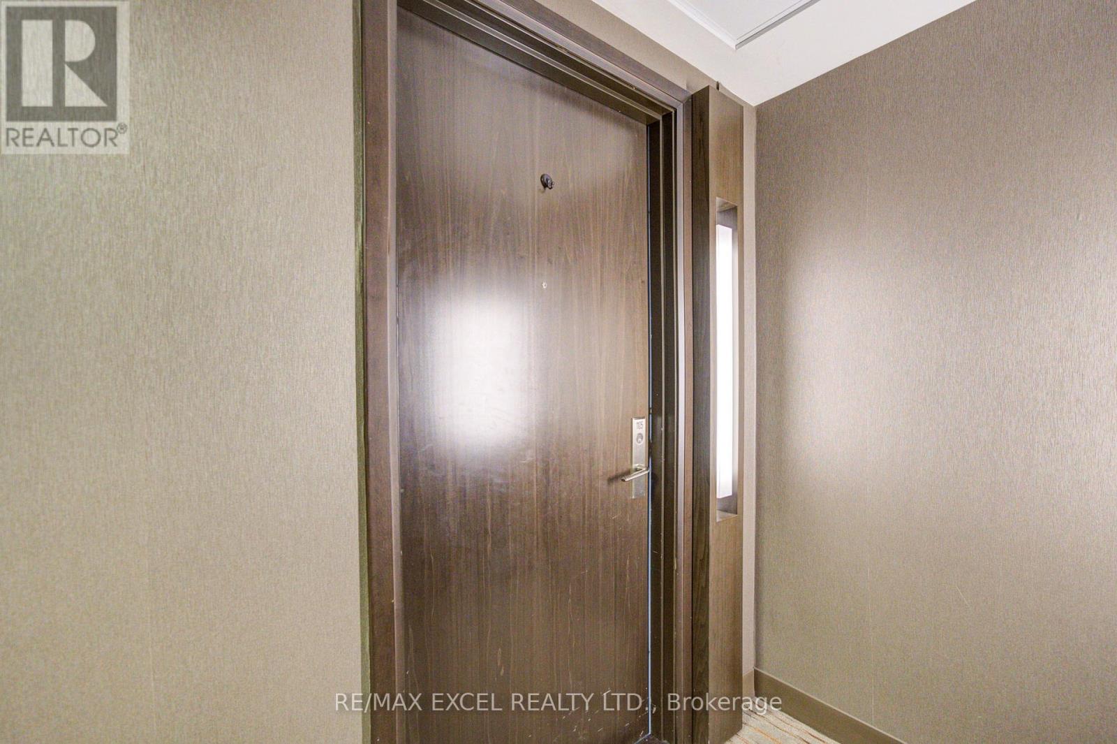 1105 - 68 Canterbury Place, Toronto, Ontario  M2N 0H8 - Photo 5 - C12751718