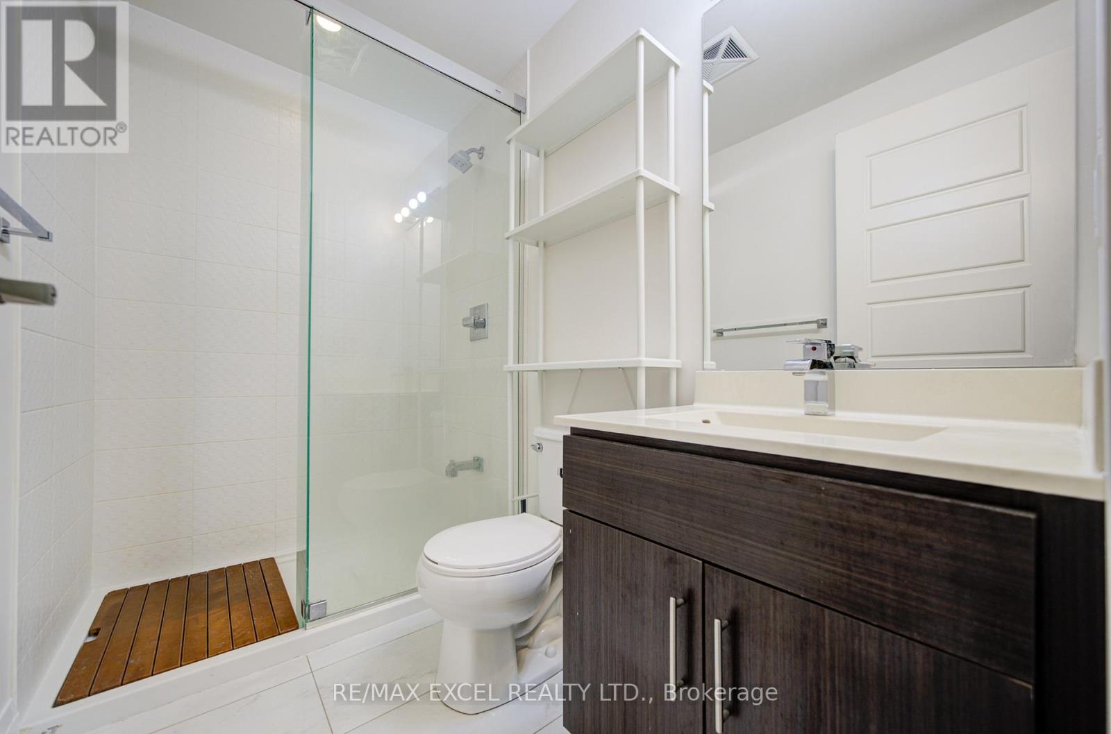 1105 - 68 Canterbury Place, Toronto, Ontario  M2N 0H8 - Photo 7 - C12751718