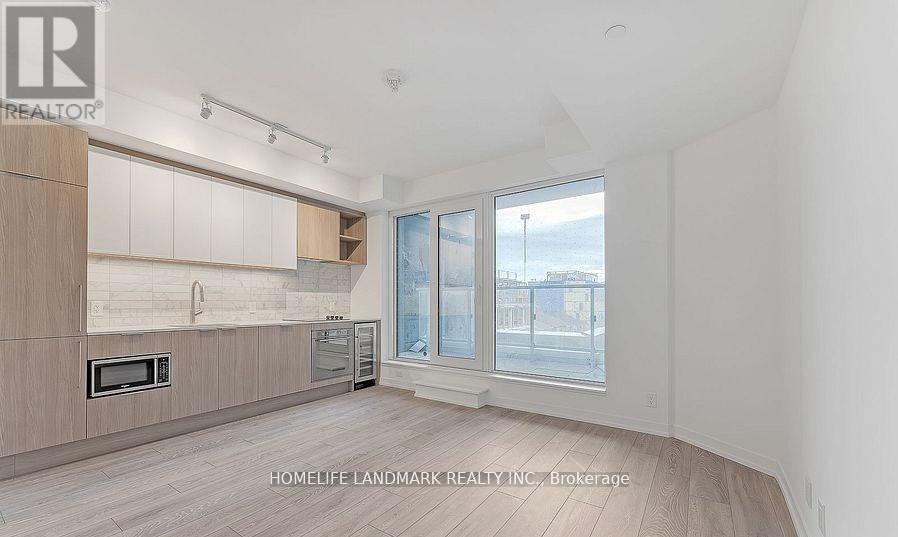 606 - 2020 Bathurst Street, Toronto, Ontario  M5P 0A6 - Photo 3 - C12751734