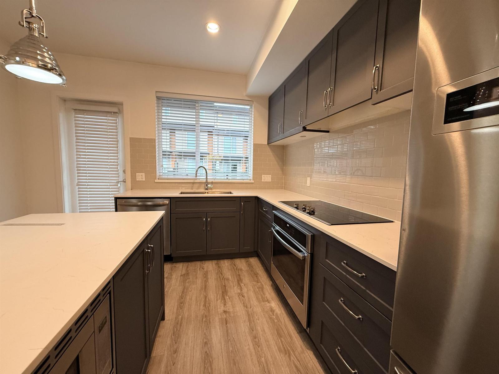 66 15775 Mountainview Drive, Surrey, British Columbia  V3Z 0W7 - Photo 4 - R3085892