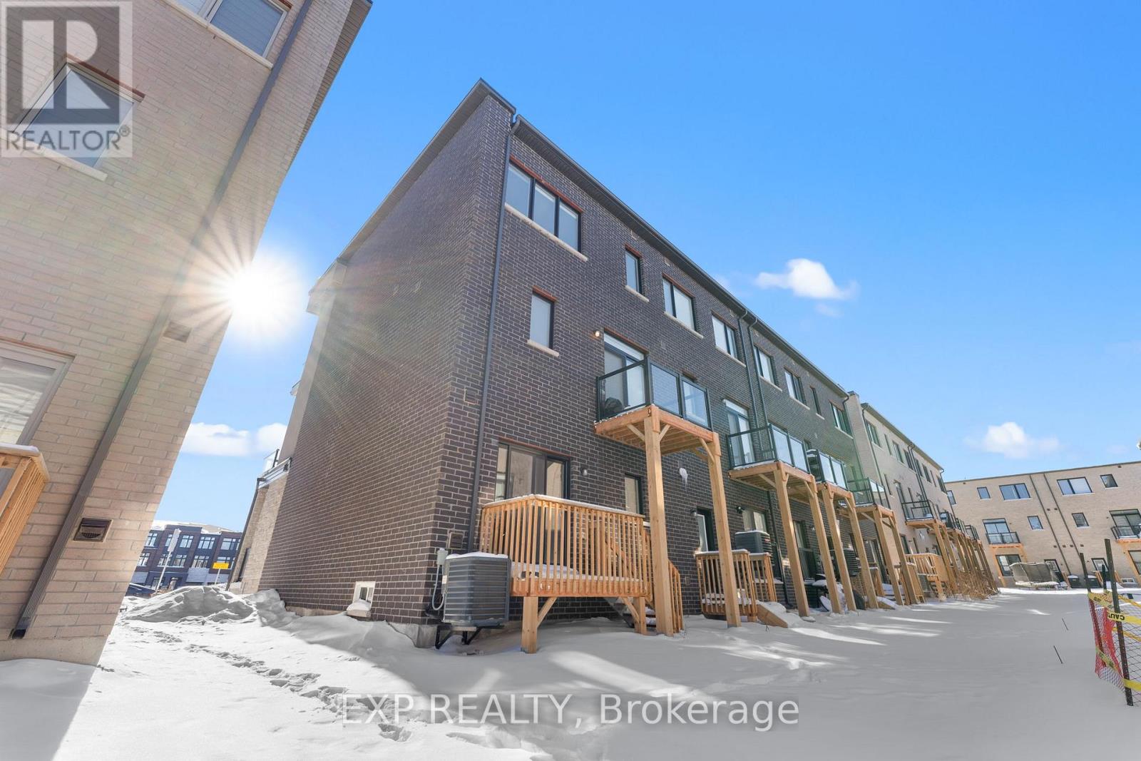 54 Wascana Road, Vaughan, Ontario  L4L 1A7 - Photo 14 - N12751700