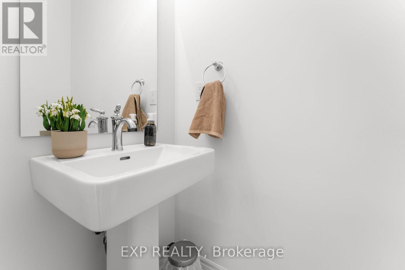 54 Wascana Road, Vaughan, Ontario  L4L 1A7 - Photo 49 - N12751700