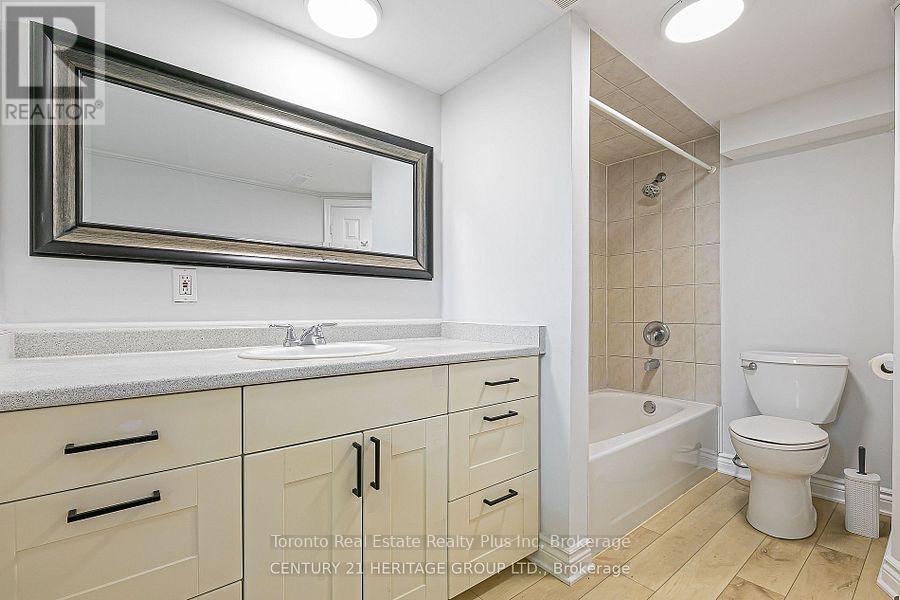 225 Septonne Avenue, Newmarket, Ontario  L3Y 2W5 - Photo 25 - N12751712