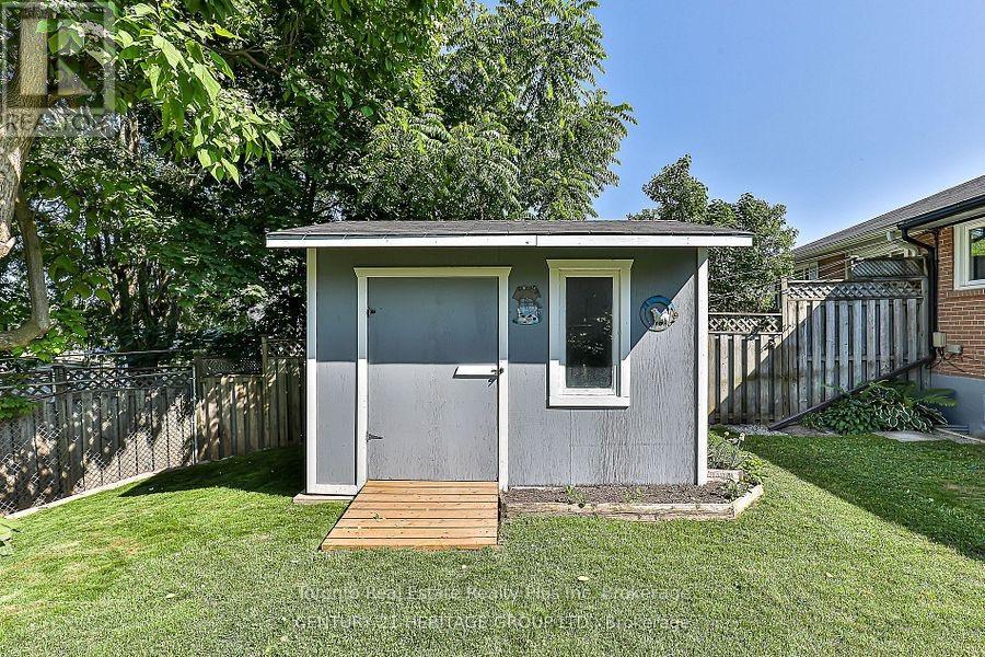 225 Septonne Avenue, Newmarket, Ontario  L3Y 2W5 - Photo 28 - N12751712