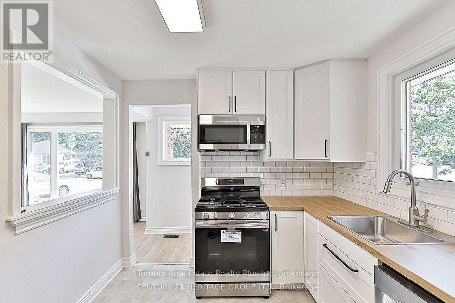 225 Septonne Avenue, Newmarket, Ontario  L3Y 2W5 - Photo 8 - N12751712