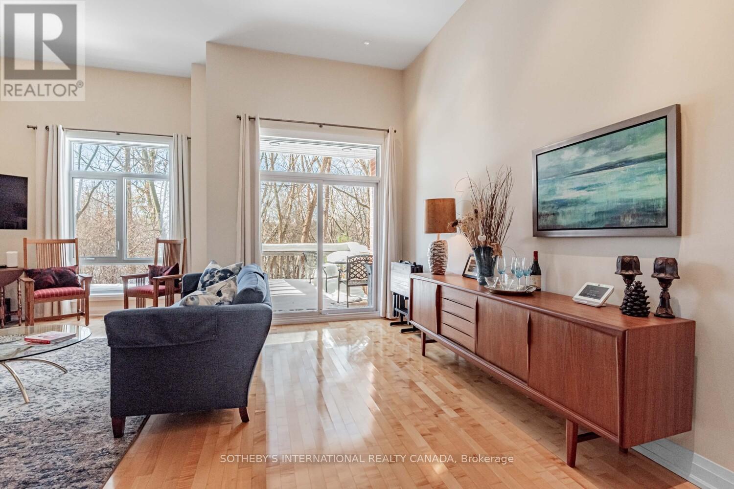 20 - 125 Weldrick Road W, Richmond Hill, Ontario  L4C 3V2 - Photo 7 - N12751738