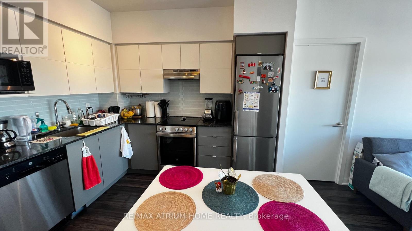 1515 - 120 Varna Drive, Toronto, Ontario  M6A 0B3 - Photo 8 - C12678890