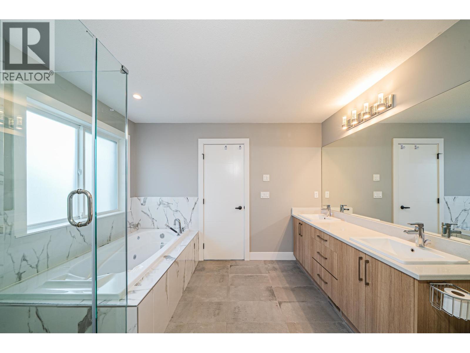 3540 Archworth Avenue, Coquitlam, British Columbia  V3E 0L6 - Photo 34 - R3085842