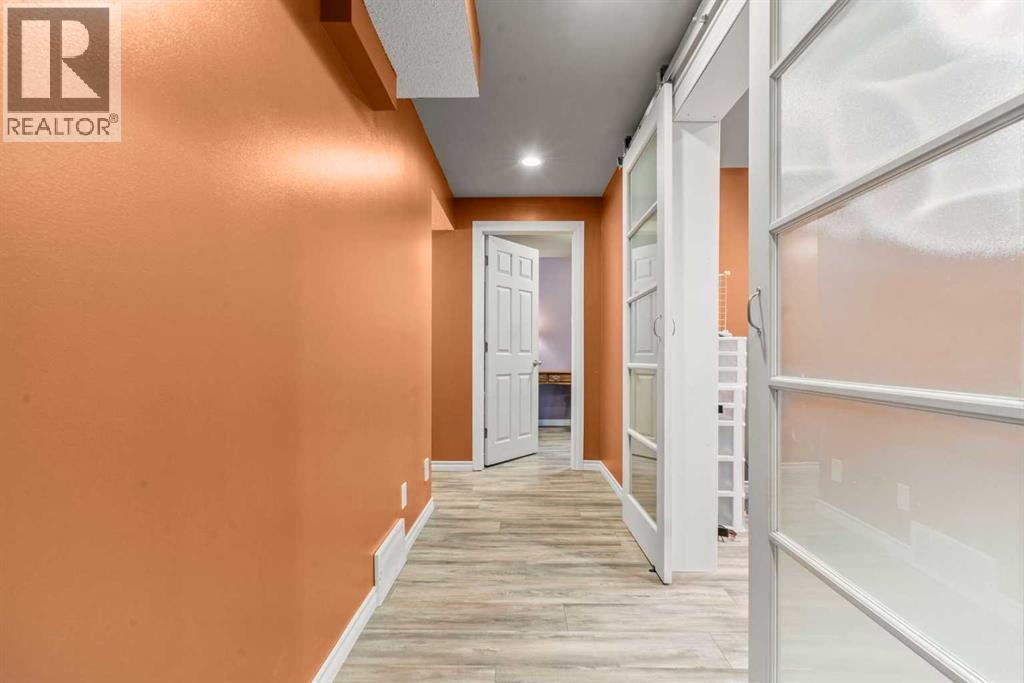 15 Chapalina Close Se, Calgary, Alberta  T2X 3W2 - Photo 31 - A2282232