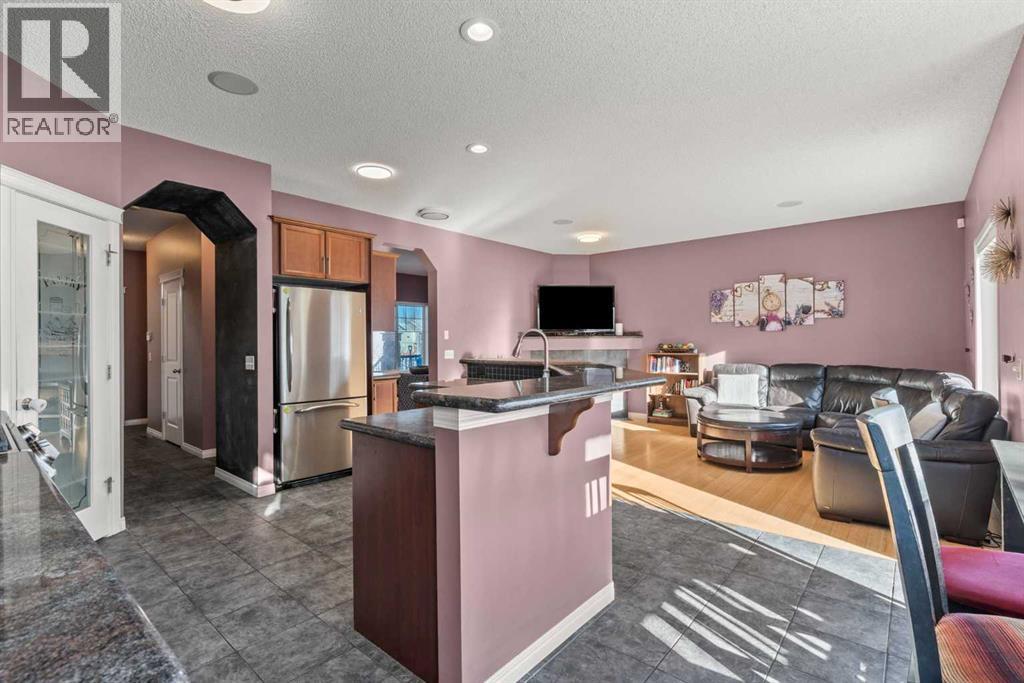 15 Chapalina Close Se, Calgary, Alberta  T2X 3W2 - Photo 15 - A2282232