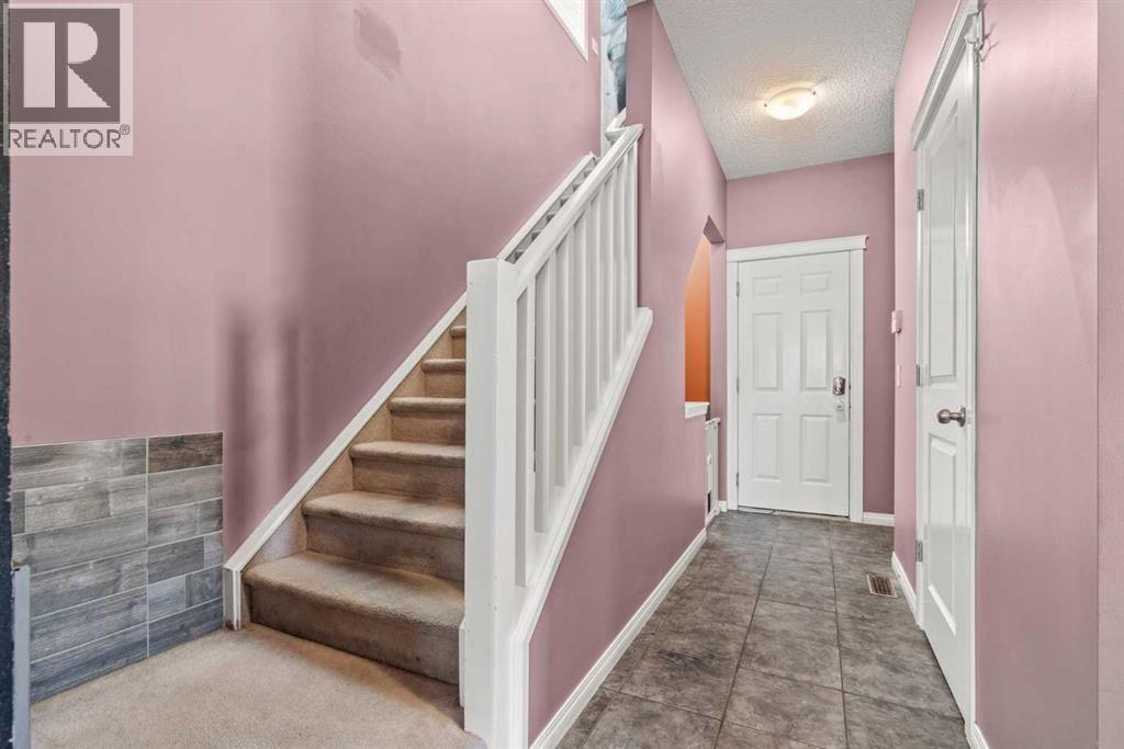 15 Chapalina Close Se, Calgary, Alberta  T2X 3W2 - Photo 17 - A2282232