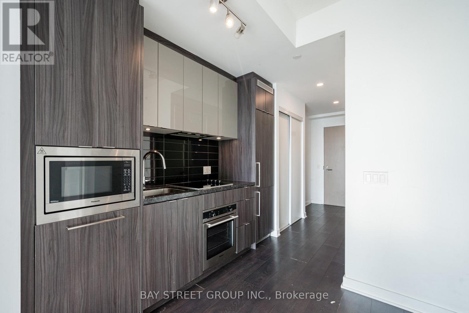 4801 - 125 Blue Jays Way, Toronto, Ontario  M5V 0N5 - Photo 17 - C12751742