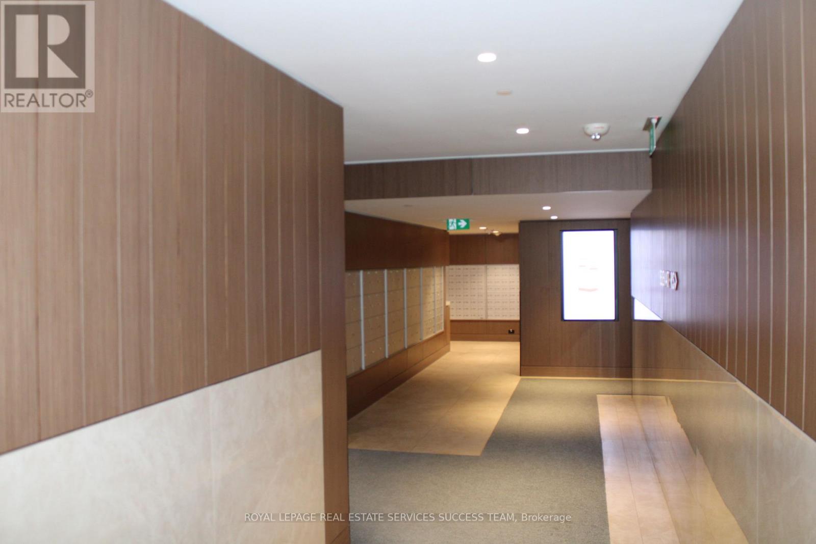 1812 - 3 Concord Cityplace Way, Toronto, Ontario  M5V 0X4 - Photo 41 - C12751748