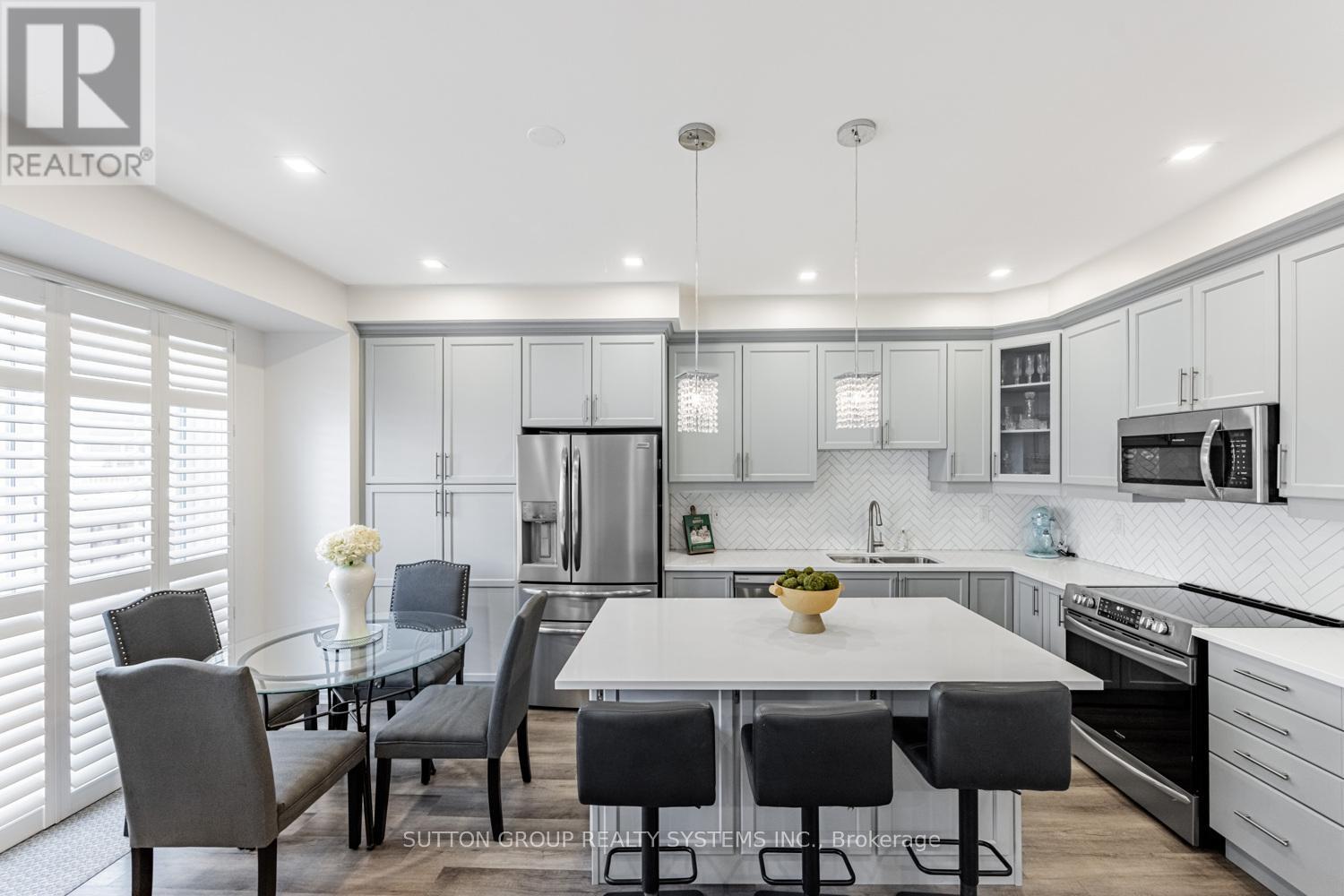 966 Cherry Court, Milton, Ontario  L9E 1P8 - Photo 10 - W12751744