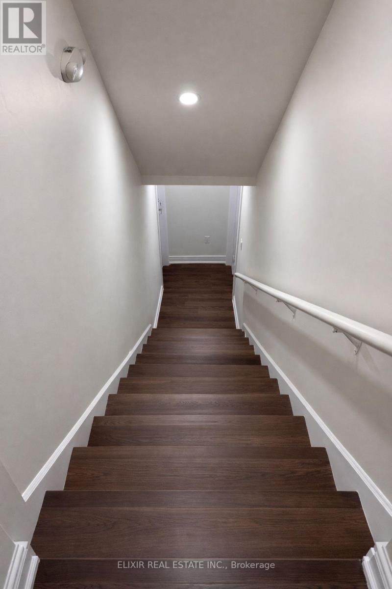 13 Kalmia Road, Brampton, Ontario  L6X 3A8 - Photo 3 - W12751758