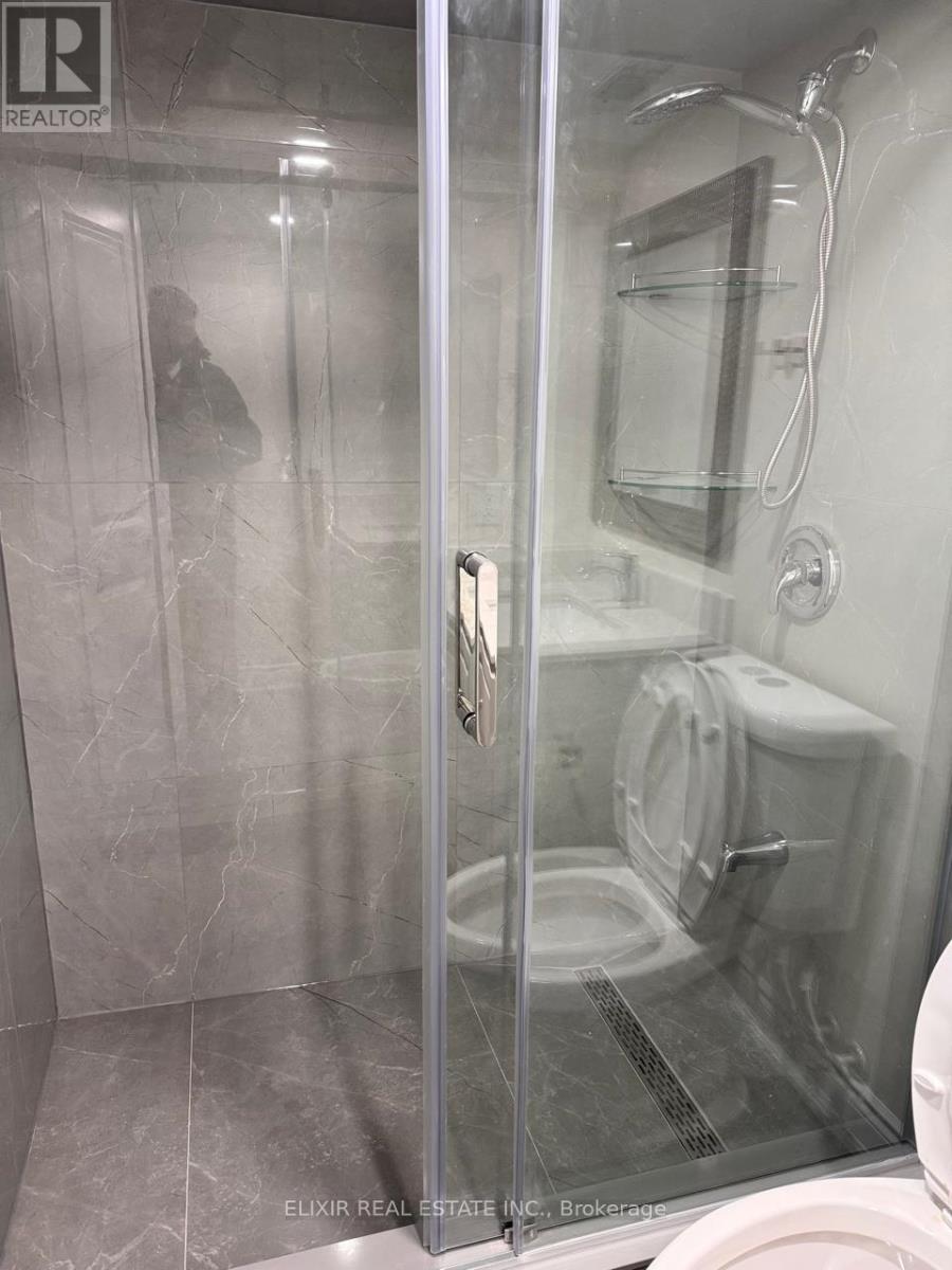 13 Kalmia Road, Brampton, Ontario  L6X 3A8 - Photo 9 - W12751758