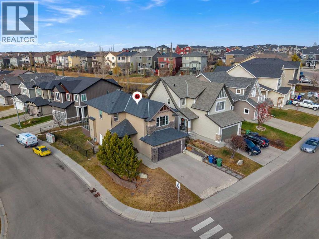 204 Sunset View, Cochrane, Alberta  T4C 0E9 - Photo 2 - A2268934