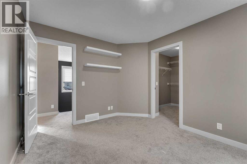 204 Sunset View, Cochrane, Alberta  T4C 0E9 - Photo 33 - A2268934