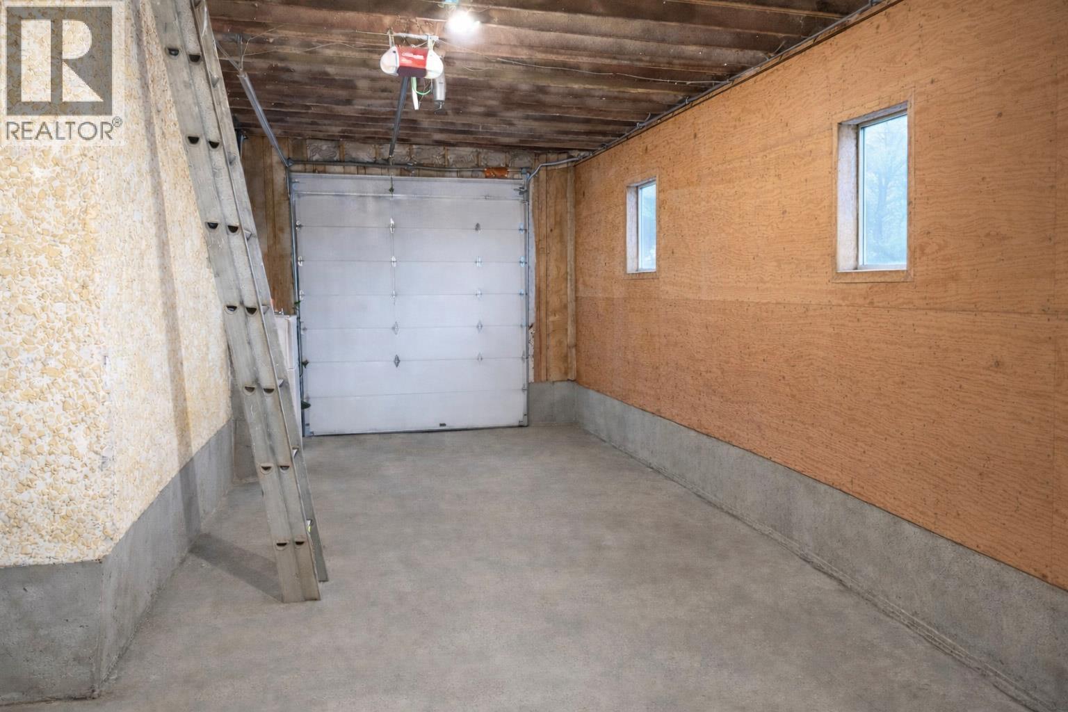 801 Houston Street, Nelson, British Columbia  V1L 5J3 - Photo 62 - 10374655