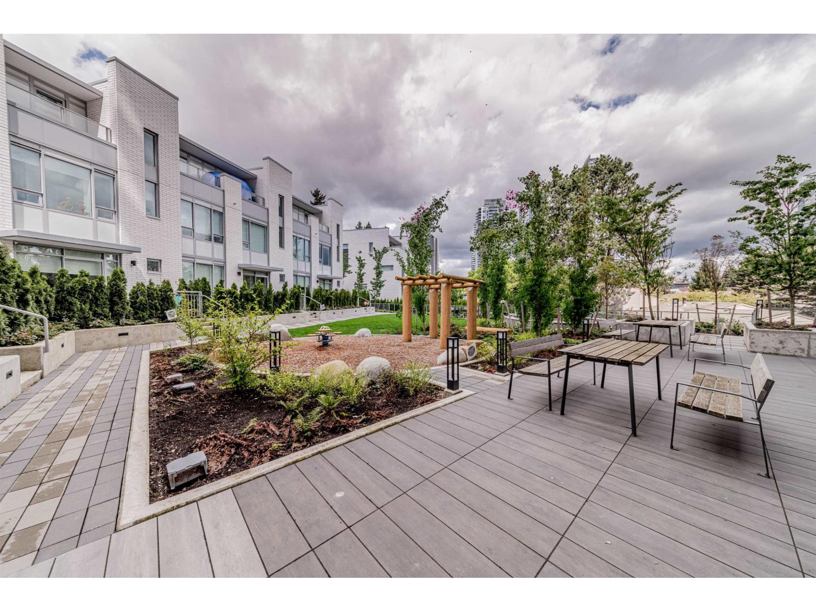 1 13359 Old Yale Road, Surrey, British Columbia  V3T 0S4 - Photo 15 - R3084619