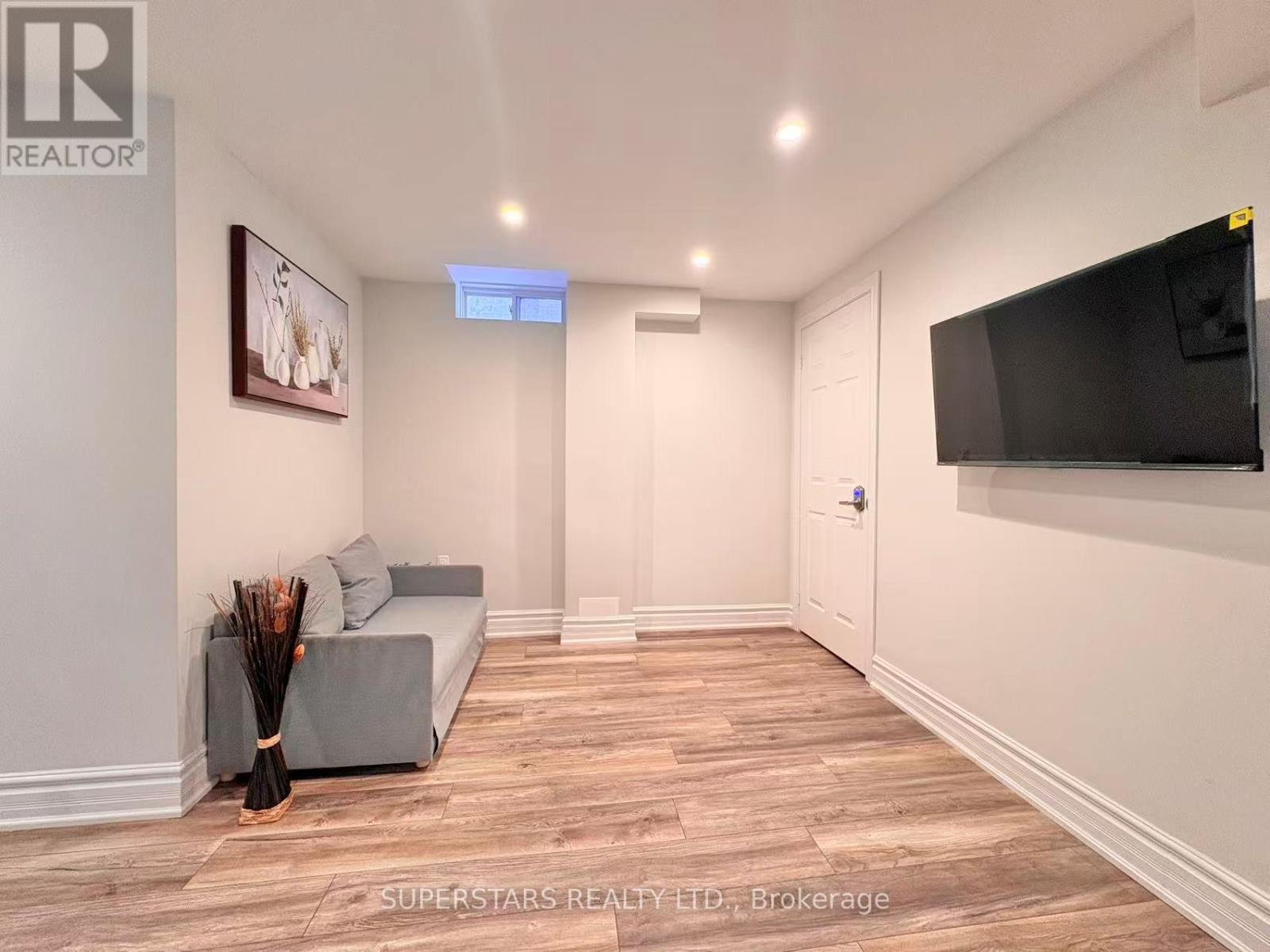 Bsmt - 11 Bloom Street, Markham, Ontario  L6B 1A8 - Photo 7 - N12711750