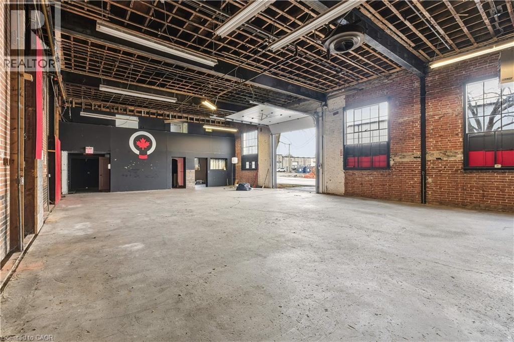 111 Sherwood Drive Unit# 45, Brantford, Ontario  N3T 6J9 - Photo 1 - 40799723