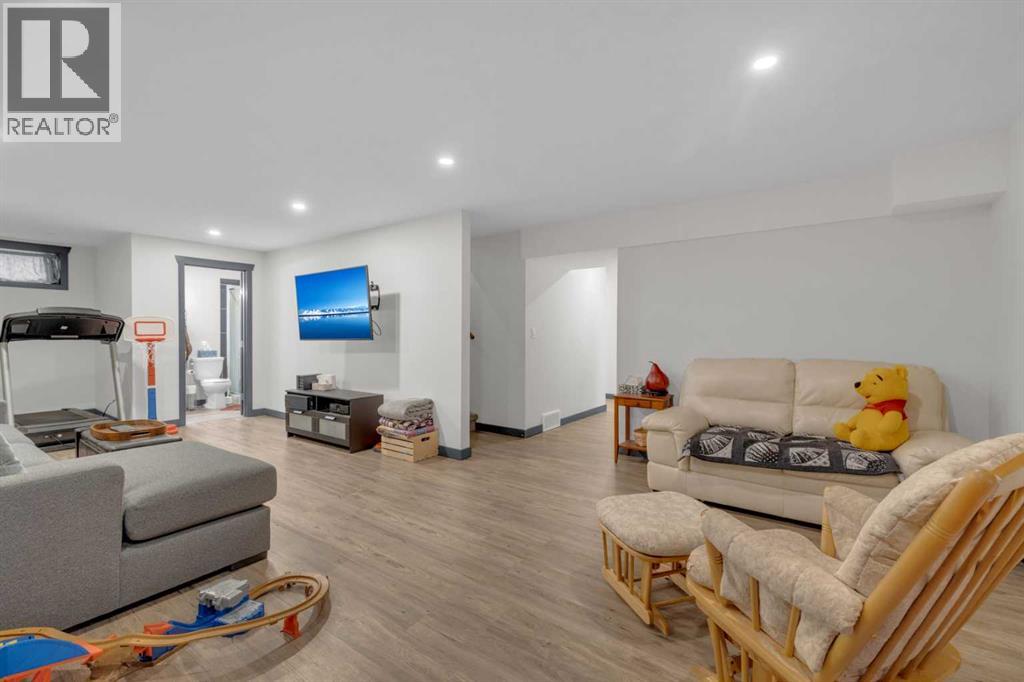 20 Woodland Crescent, Sylvan Lake, Alberta  T4S 1L9 - Photo 22 - A2281878