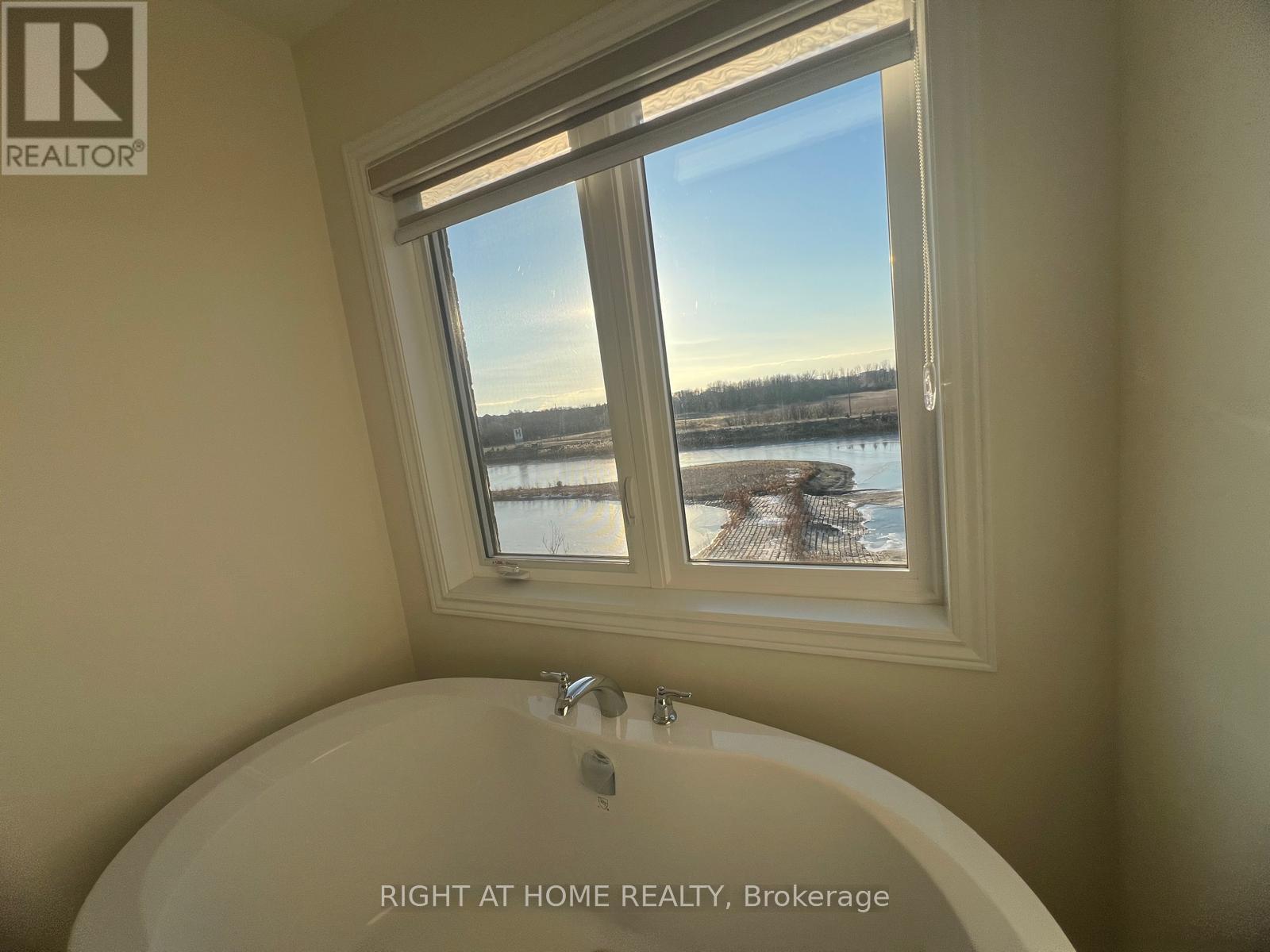 1205 Rexton Drive, Oshawa, Ontario  L1L 0T3 - Photo 19 - E12751764