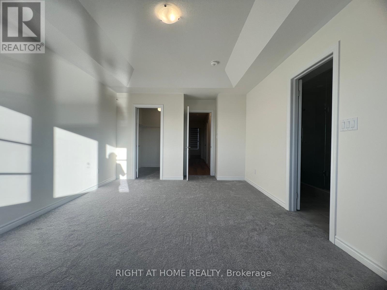 1205 Rexton Drive, Oshawa, Ontario  L1L 0T3 - Photo 9 - E12751764